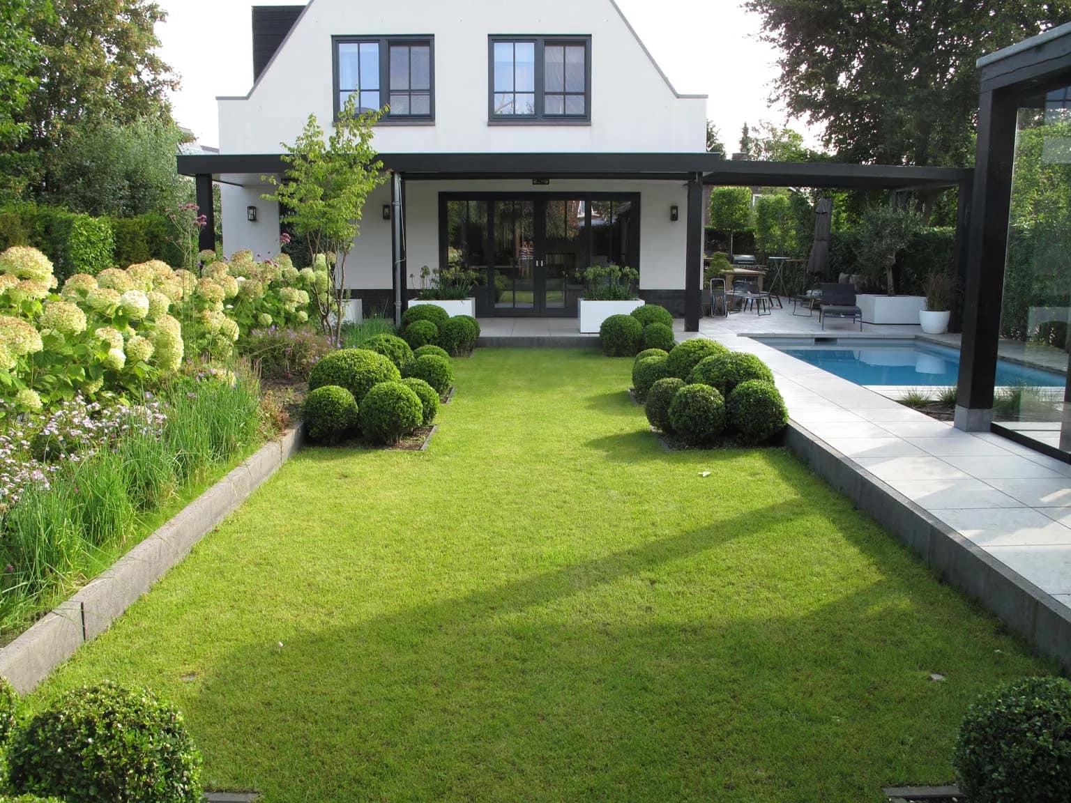 PlungeTuin – stadstuinontwerp (zwembadtuin) in Nijmegen | Het Buitenland Tuin en Landschap (tuinontwerp Nijmegen, tuinarchitect Nijmegen) PlungeTuin